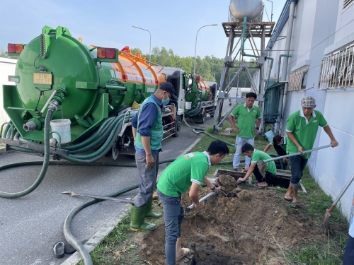Hút nước thải 600 khối tại KCN Phước Hoà, Bình Dương