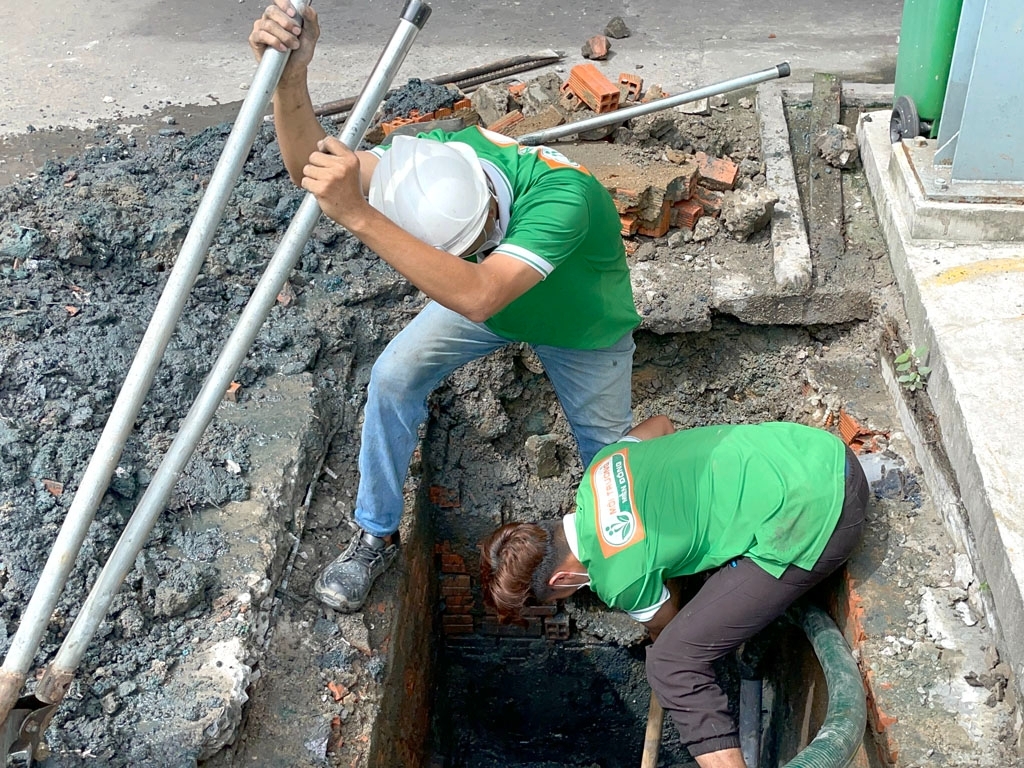 Thi công nạo vét hố ga tại công ty trong KCN Vsip 1 Bình Dương
