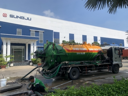Thi công vệ sinh đường cống tại KCN Vsip 1