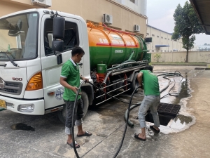 Thi công vệ sinh đường cống tại KCN Vsip 1