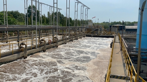 Dịch vụ vận chuyển bùn vi sinh chuyên nghiệp