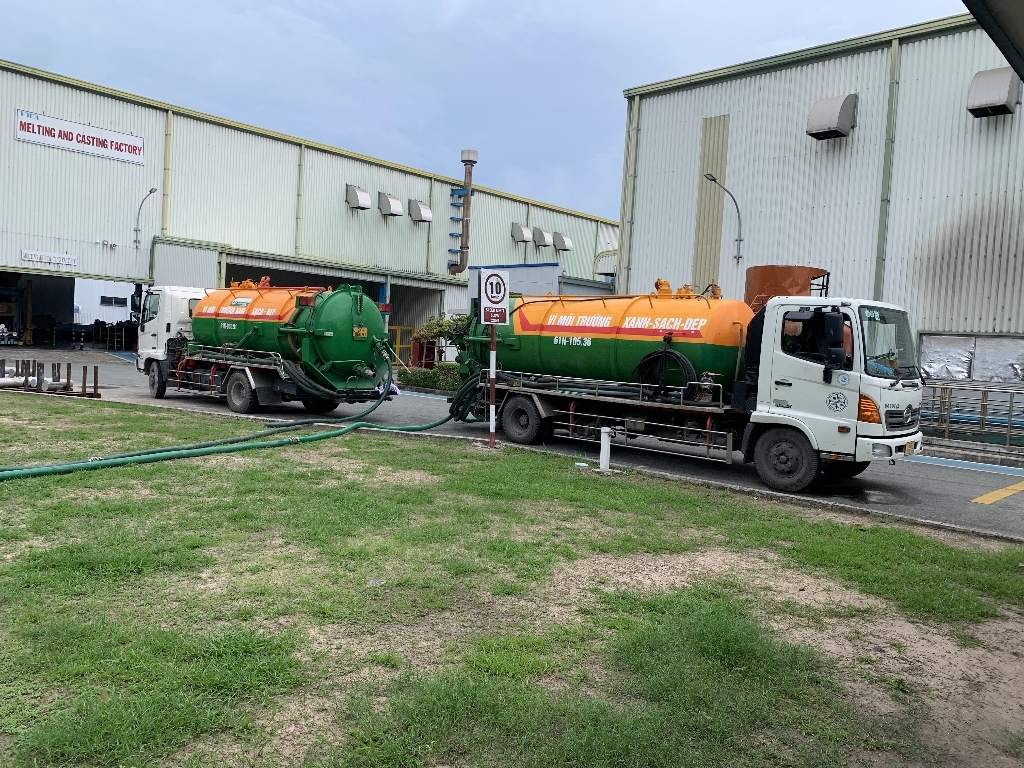 Hút hầm cầu kịnh kỳ-Giải pháp giúp doanh nghiệp hoạt động ổn định