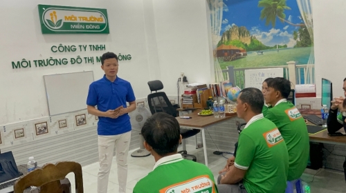 IMK đào tạo kỹ năng dùng mạng xã hội cho nhân viên Môi Trường Miền Đông