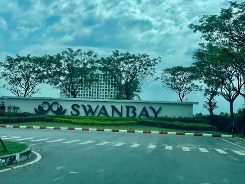 Cận cảnh khảo sát vệ sinh cống nước mưa SWANBAY – Khung cảnh đẹp mê hồn