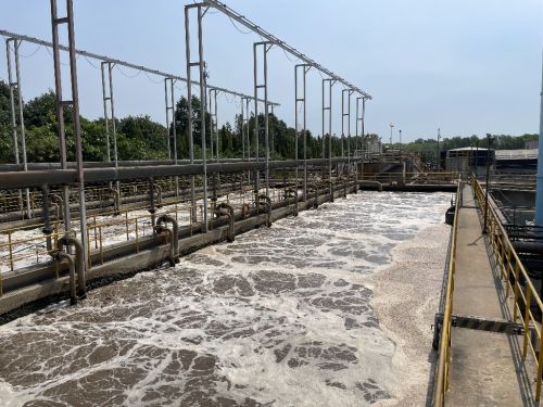 Dịch vụ vận chuyển bùn tại kcn bàu bàng