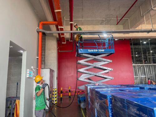 Thi công thông tắc bồn cầu tại KCN Dầu Giây bằng máy tia nước áp lực cao