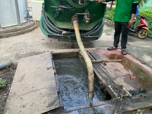 Dịch vụ hút hầm cầu tại KCN BÌNH CHIỄU THỦ ĐỨC TPHCM