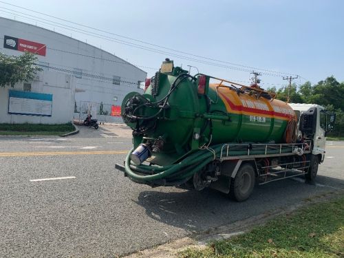 Dịch vụ hút hầm cầu tại kcn Mỹ Phước 3 bến cát bình dương