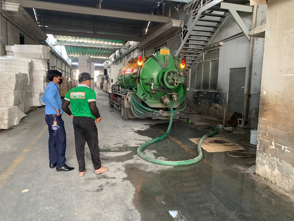 Dịch vụ hút hầm cầu tại kcn kim huy Tân Uyên bình dương