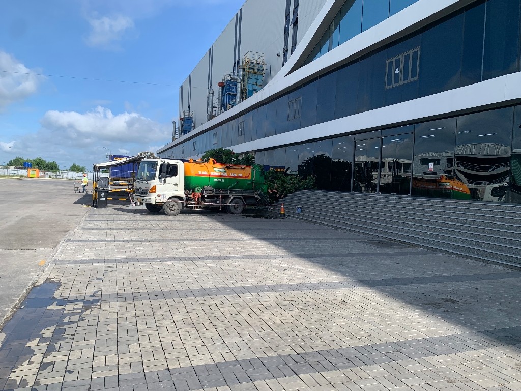 Dịch vụ hút hầm cầu tại khu công nghiệp Giang điền trảng bom đồng Nai