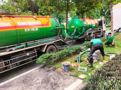 Công ty môi trường miền Đông khảo sát về hút hầm cầu và vệ sinh đường mương nước mua