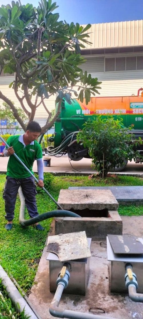 Dịch vụ hút hầm cầu tại kcn long bình biên hòa đồng nai