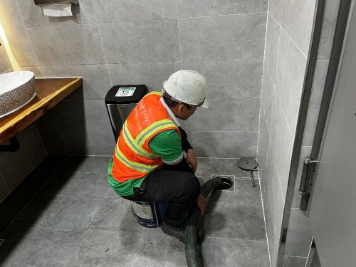 Dịch vụ hút hầm cầu tại kcn Visip 1 bình dương