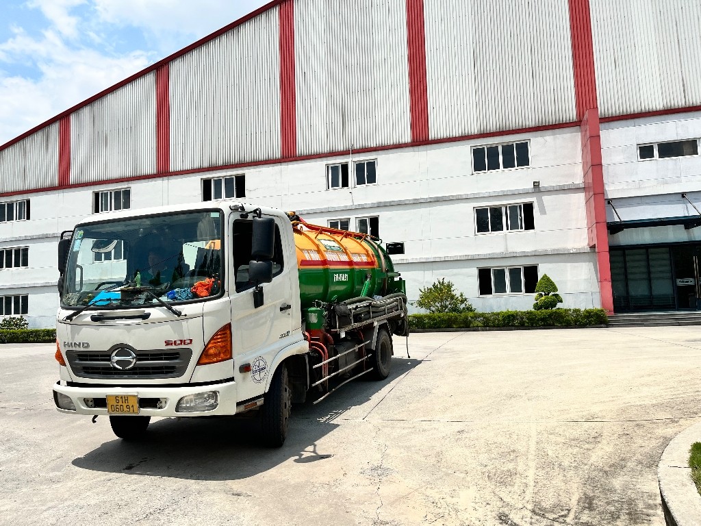 Công ty môi trường miền đông là dịch vụ hút hầm cầu tại kcn Mỹ Phước 2