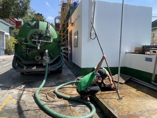 Đơn vị hút hầm cầu chuyên nghiệp tại KCN Hoàng Mai, Nghệ An