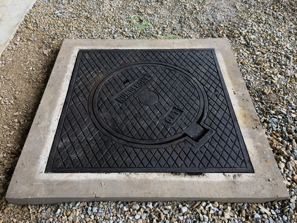 Thi công lắp đặt nắp hố ga gang