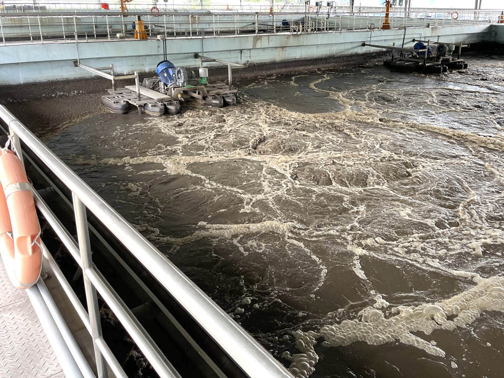 Đơn vị vận chuyển bùn vi sinh