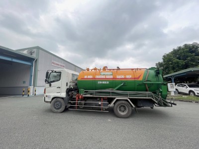 Vận chuyển bùn vi sinh tại KCN Dầu Tiếng